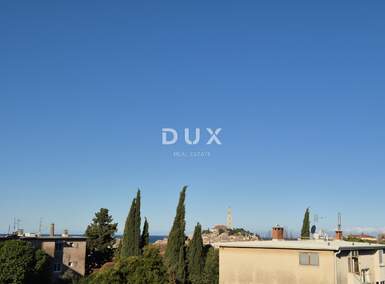 Trosoban stan, Rovinj, prodaja, 393999 €, 78 m2