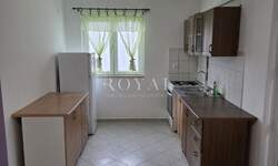 Trosoban stan, Crikvenica, najam, 550 €, 52 m2