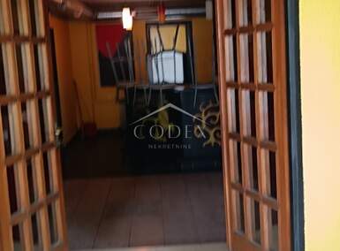 Poslovni prostor, Delnice, najam, 1000 €, 120 m2