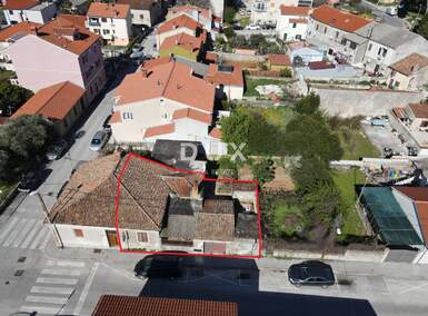 Kuca, Pula, Kaštanjer, prodaja, 250000 €, 149 m2