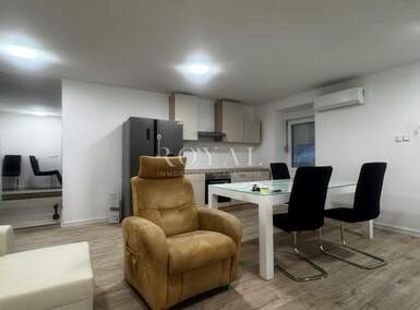 Stan, Rijeka, Centar, prodaja, 257500 €, 106 m2