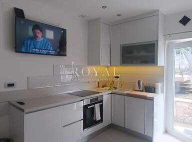 Jednosoban stan, Lovran, najam, 380 €, 20 m2