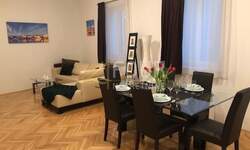 Dvosoban stan, Rijeka, Centar, najam, 800 €, 61 m2