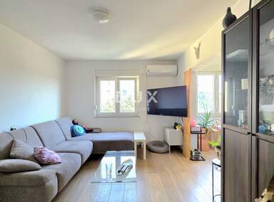 Trosoban stan, Pula, Kaštanjer, prodaja, 228000 €, 60 m2