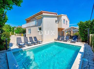 Kuca, Ližnjan, prodaja, 515000 €, 260 m2