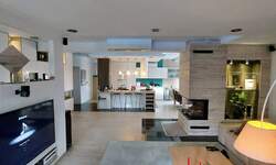 Trosoban stan, Zagreb, Stenjevec, prodaja, 1 €, 183 m2