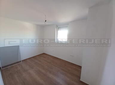 Trosoban stan, Požega, centar, prodaja, 117000 €, 65 m2