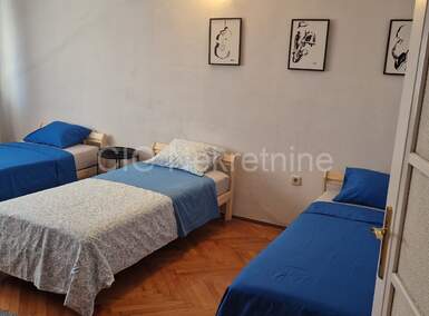 Cetvorosoban stan, Split, najam, 1500 €, 130 m2