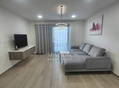 Dvosoban stan, Opatija, Pobri, najam, 850 €, 66 m2