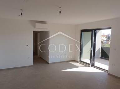 Trosoban stan, Umag, Finida, prodaja, 268000 €, 66 m2