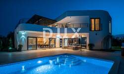 Kuca, Svetvinčenat, Juršići, prodaja, 2100000 €, 487 m2