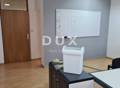 Poslovni prostor, Krk, najam, 450 €, 37 m2