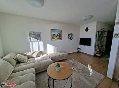 Trosoban stan, Labin, Rabac, prodaja, 230000 €, 55 m2