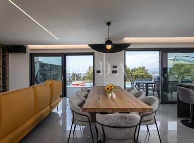 Kuca, Kostrena, prodaja, 850000 €, 232 m2