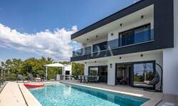 Kuca, Kostrena, prodaja, 850000 €, 232 m2