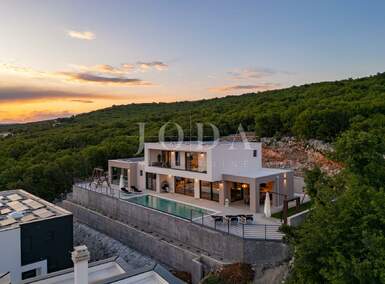 Kuca, Kostrena, Kostrena Sveta Lucija, prodaja, 2300000 €, 295 m2