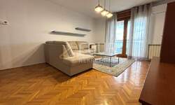 Trosoban stan, Rijeka, Krnjevo, najam, 800 €, 70 m2