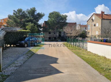 Kuca, Biograd na Moru, prodaja, 300000 €, 423 m2