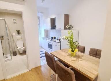 Dvosoban stan, Pula, Centar, prodaja, 160000 €, 26 m2