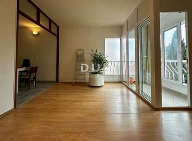 Trosoban stan, Rijeka, Škurinje, prodaja, 195000 €, 63 m2