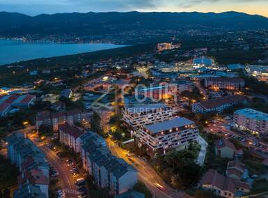 Poslovni prostor, Rijeka, Srdoči, prodaja, 445000 €, 117 m2