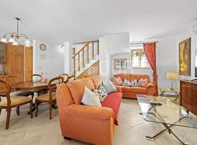 Kuca, Kanfanar, prodaja, 495000 €, 210 m2