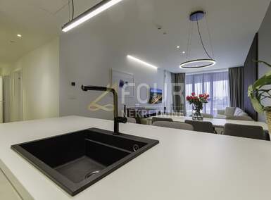 Trosoban stan, Umag, prodaja, 793588 €, 95 m2