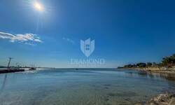 Trosoban stan, Novigrad, Dajla, prodaja, 315000 €, 65 m2