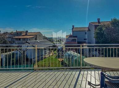 Trosoban stan, Umag, prodaja, 199000 €, 63 m2