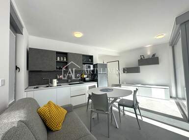 Dvosoban stan, Umag, prodaja, 250000 €, 50 m2