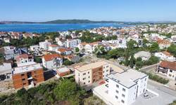 Trosoban stan, Šibenik, Brodarica, prodaja, 285000 €, 79 m2