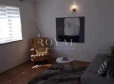 Dvosoban stan, Viškovo, najam, 600 €, 50 m2