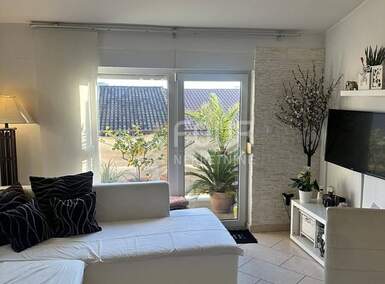 Jednosoban stan, Pula, Centar, prodaja, 187000 €, 50 m2