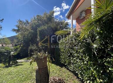 Kuca, Lovran, prodaja, 950000 €, 197 m2