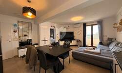 Trosoban stan, Pula, prodaja, 261000 €, 66 m2