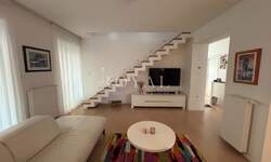 Stan, Rijeka, Donja Vežica, prodaja, 604600 €, 185 m2