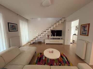 Stan, Rijeka, Donja Vežica, prodaja, 604600 €, 183 m2