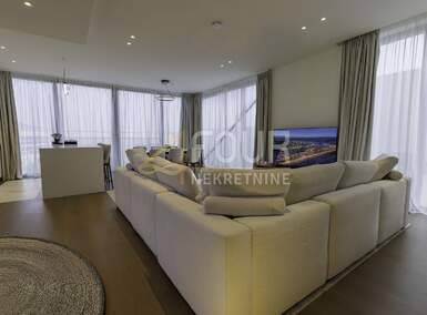 Kuca, Umag, prodaja, 2042231 €, 329 m2