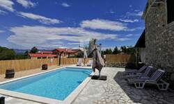 Kuca, Dobrinj, Rasopasno, prodaja, 545000 €, 210 m2