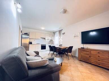 Trosoban stan, Vodnjan, Peroj, prodaja, 250000 €, 70 m2