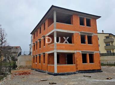 Trosoban stan, Viškovo, Marinići, prodaja, 301000 €, 84 m2