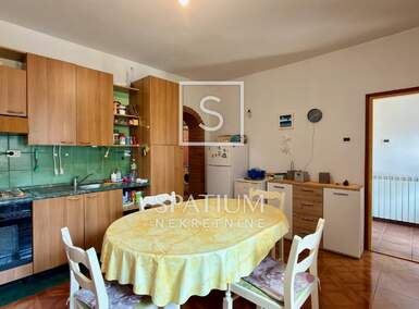 Trosoban stan, Opatija, Pobri, prodaja, 199000 €, 95 m2