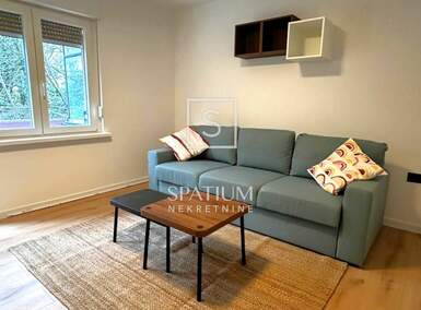 Dvosoban stan, Rijeka, Turnić, najam, 800 €, 50 m2