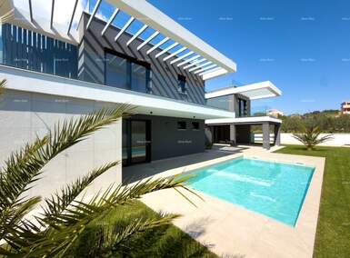 Kuca, Banjole, prodaja, 1380000 €, 415 m2