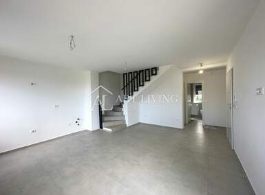 Cetvorosoban stan, Poreč, prodaja, 299000 €, 81 m2