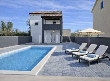 Kuca, Žminj, Cere, prodaja, 275000 €, 85 m2