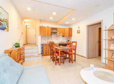 Cetvorosoban stan, Rovinj, prodaja, 175000 €, 89 m2