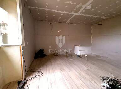 Kuca, Pazin, Stari Pazin, prodaja, 155625 €, 250 m2