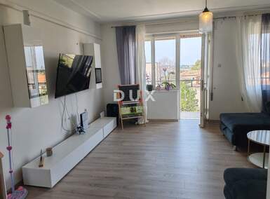 Trosoban stan, Umag, prodaja, 279500 €, 80 m2