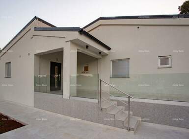 Kuca, Kanfanar, prodaja, 495000 €, 147 m2